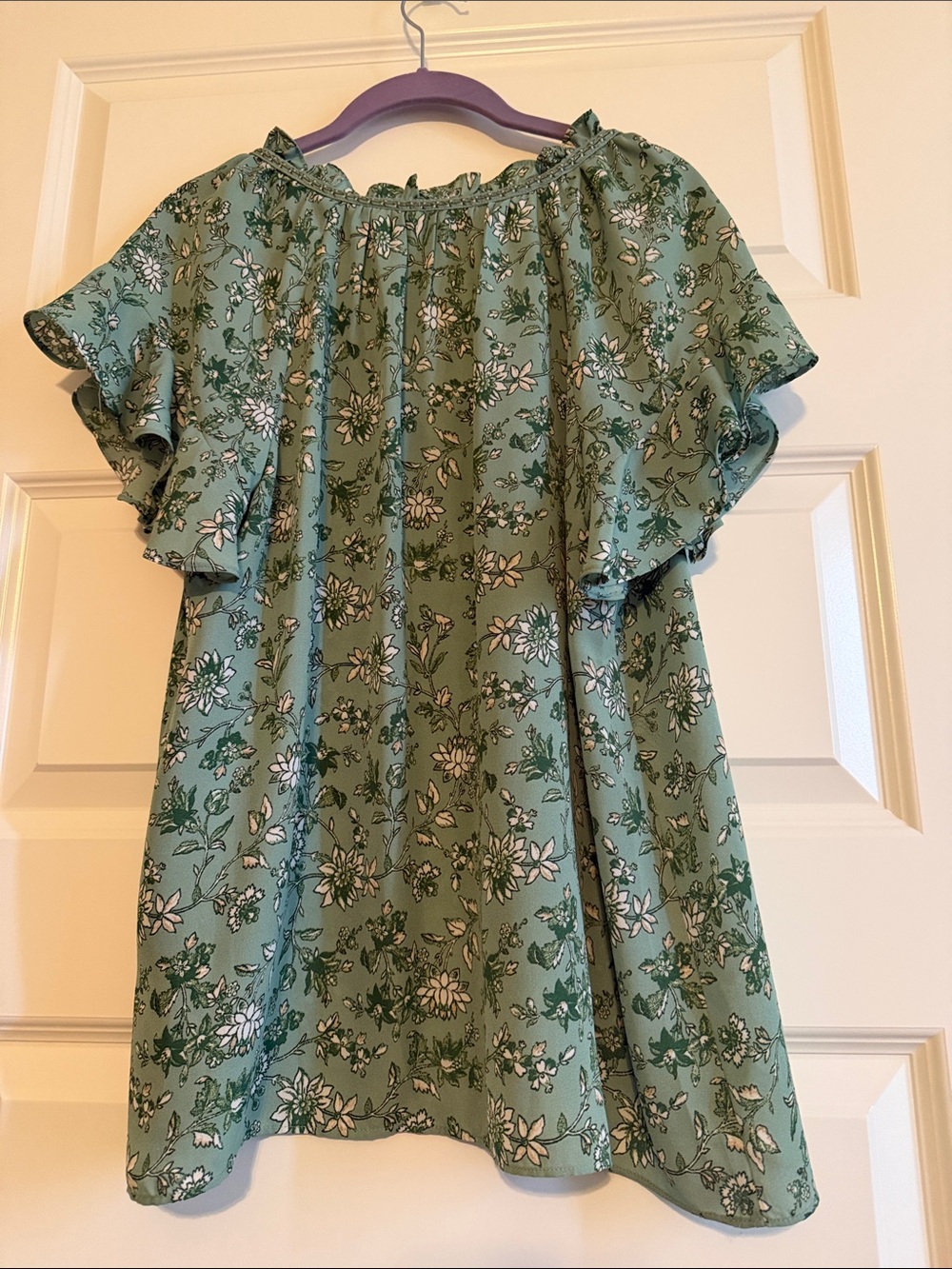Max Studio Sage Green Floral V-Neck Blouse - Picture 3 of 3